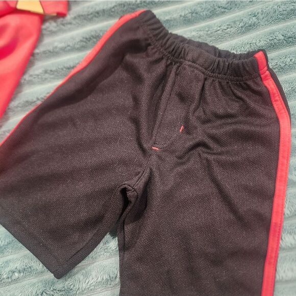 Kids Iron Man Superhero Costume Set - Red and Black - Picture 3 of 5